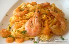 Tagliatelle alla crema di peperone e gamberoni